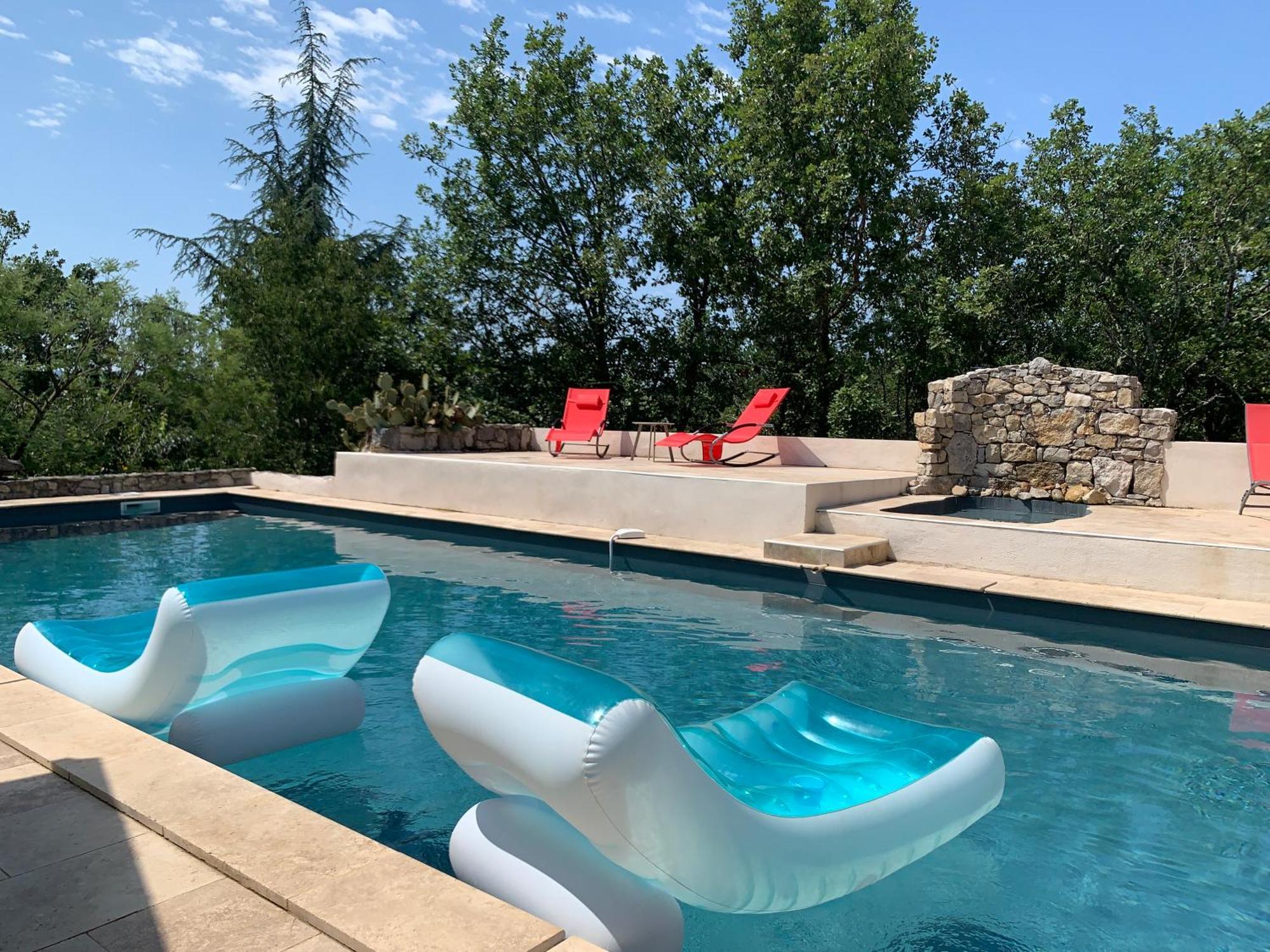 Avec Piscine Privee Au Coeur D'une Foret De Chenes Proche De Vallon Pont D'arc Ferienhaus